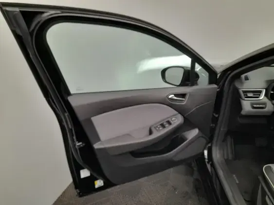 RENAULT CLIO V - voiture d'occasion - Photo 17