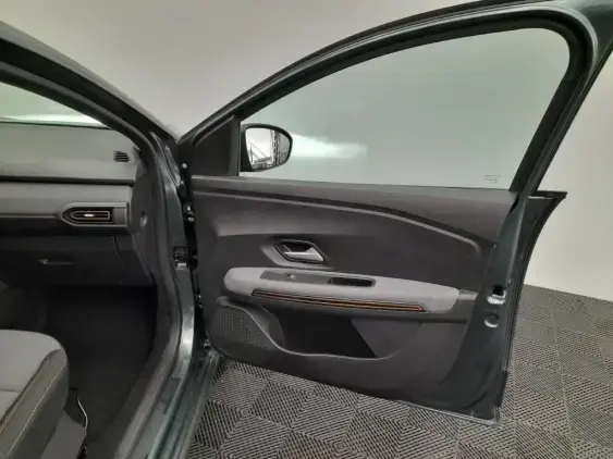 DACIA SANDERO III - voiture d'occasion - Photo 18