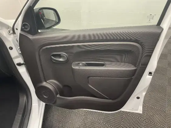 RENAULT TWINGO ELECTRIQUE III - voiture d'occasion - Photo 18