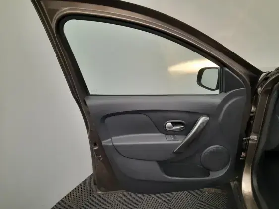 DACIA SANDERO II - voiture d'occasion - Photo 17