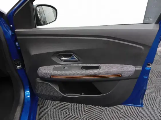 DACIA SANDERO III - voiture d'occasion - Photo 20