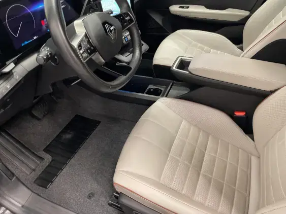 RENAULT MEGANE V - voiture d'occasion - Photo 18
