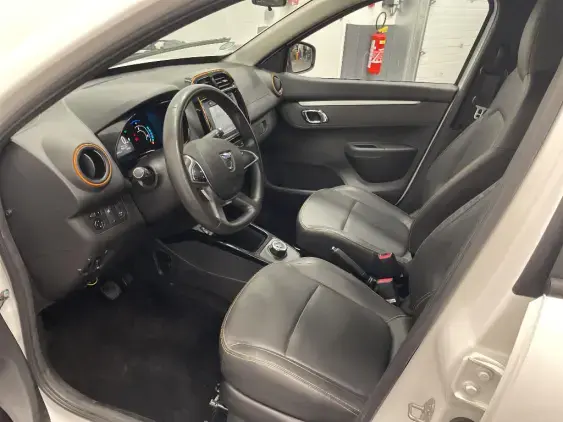 DACIA SPRING - voiture d'occasion - Photo 18