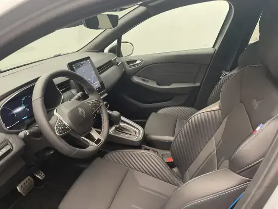 RENAULT CLIO V - voiture d'occasion - Photo 18