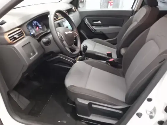 DACIA DUSTER II - voiture d'occasion - Photo 17