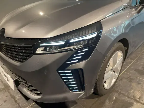 RENAULT CLIO V - voiture d'occasion - Photo 17