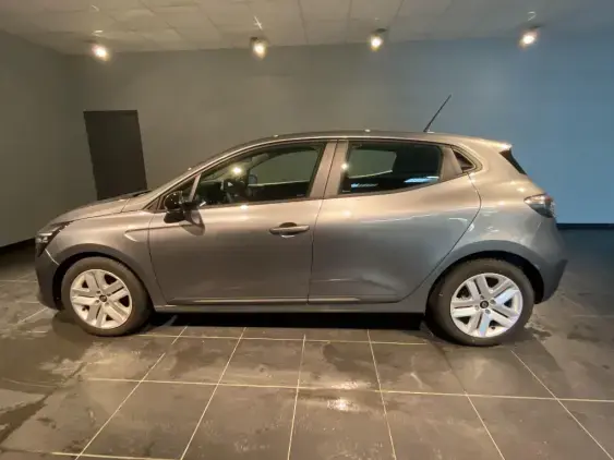 RENAULT CLIO V - voiture d'occasion - Photo 19