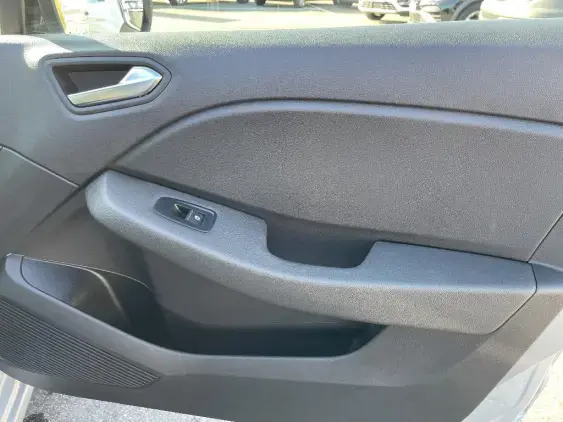 RENAULT CLIO V - voiture d'occasion - Photo 20