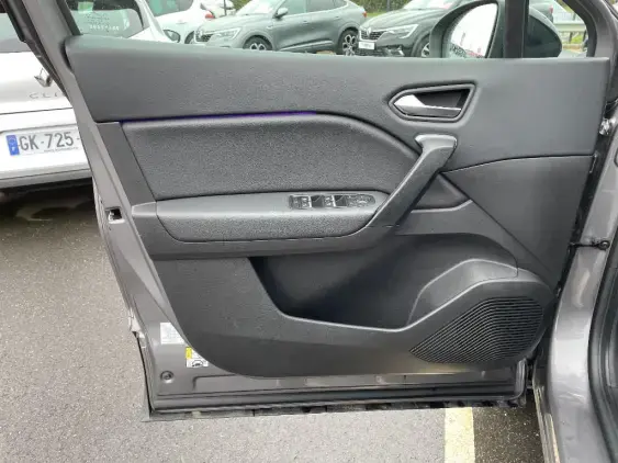 RENAULT CAPTUR II - voiture d'occasion - Photo 17