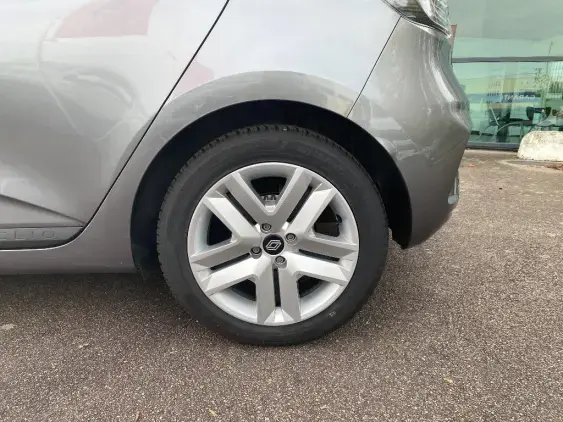 RENAULT CLIO V - voiture d'occasion - Photo 18