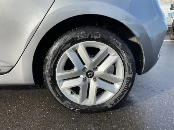 RENAULT CLIO V - voiture d'occasion - Photo 23