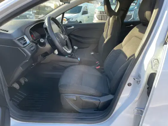 RENAULT CLIO V - voiture d'occasion - Photo 16