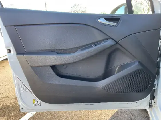 RENAULT CLIO V - voiture d'occasion - Photo 17