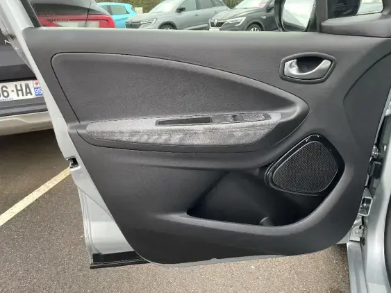 RENAULT ZOE - voiture d'occasion - Photo 17