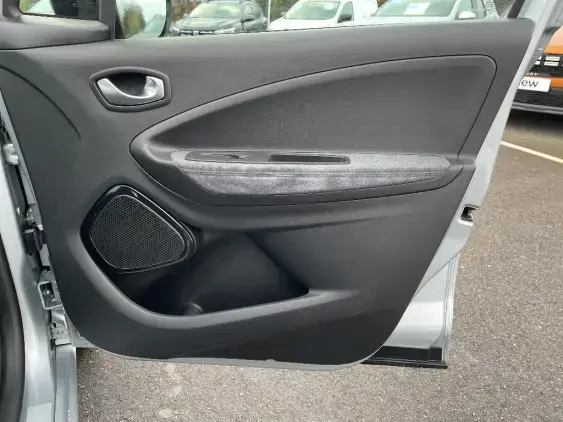 RENAULT ZOE - voiture d'occasion - Photo 18