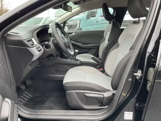 RENAULT CLIO V - voiture d'occasion - Photo 16