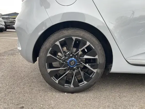 RENAULT CLIO V - voiture d'occasion - Photo 22