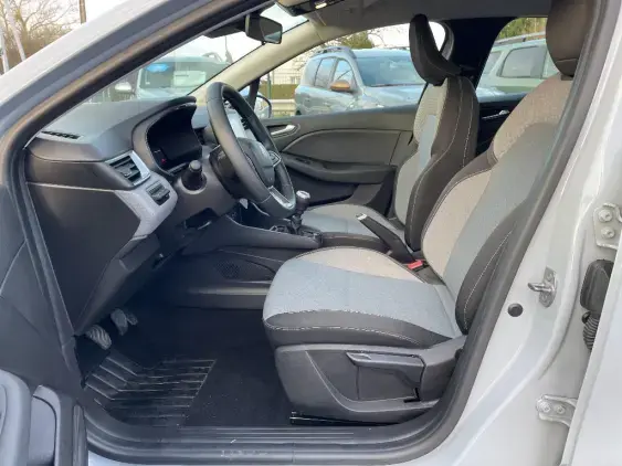 RENAULT CLIO V - voiture d'occasion - Photo 16