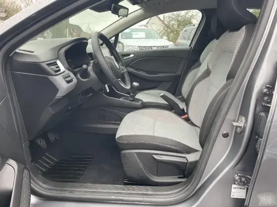 RENAULT CLIO V - voiture d'occasion - Photo 16