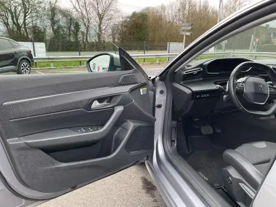 PEUGEOT 508 II - voiture d'occasion - Photo 17