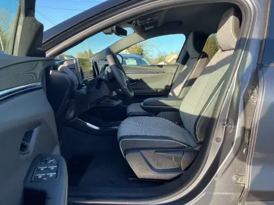 RENAULT SCENIC V ELECTRIQUE - voiture d'occasion - Photo 16