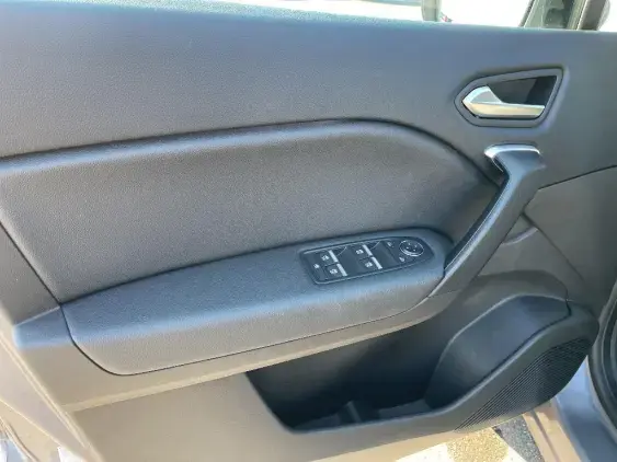 RENAULT CAPTUR II - voiture d'occasion - Photo 19