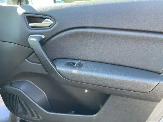 RENAULT CAPTUR II - voiture d'occasion - Photo 20