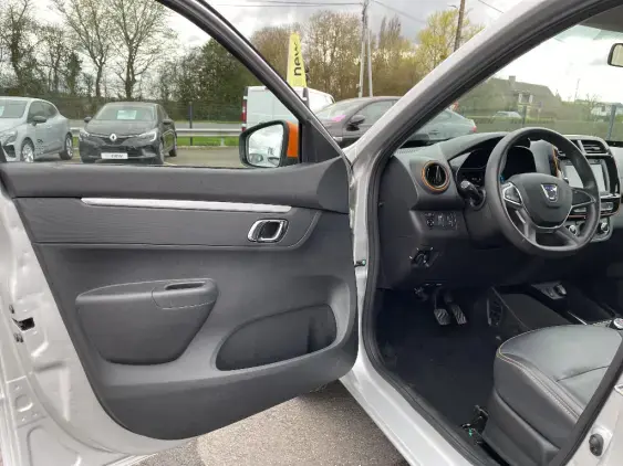 DACIA SPRING - voiture d'occasion - Photo 17