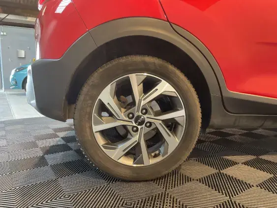 KIA STONIC - voiture d'occasion - Photo 22