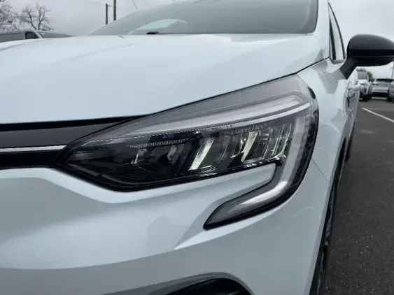 RENAULT CLIO V - voiture d'occasion - Photo 19