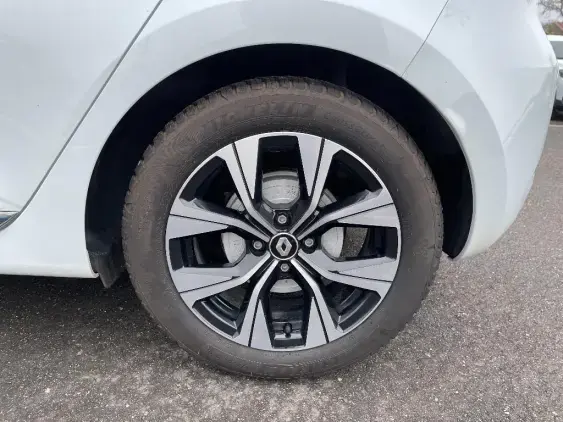 RENAULT CLIO V - voiture d'occasion - Photo 21