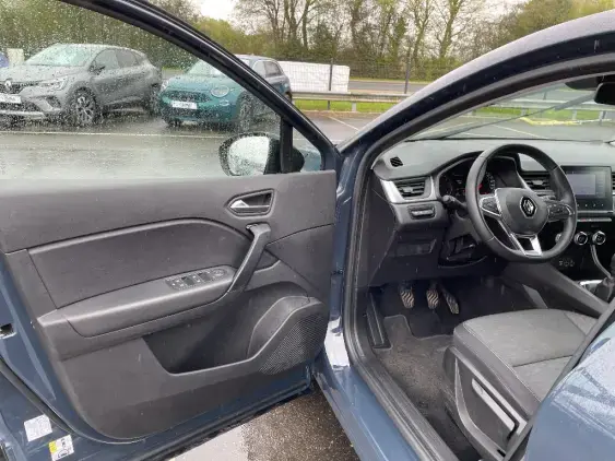 RENAULT CAPTUR II - voiture d'occasion - Photo 17