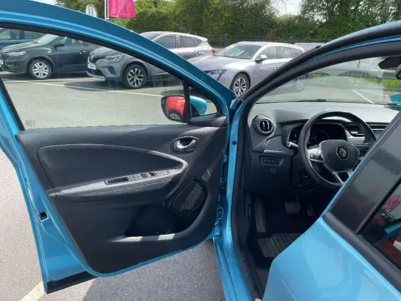 RENAULT ZOE - voiture d'occasion - Photo 18