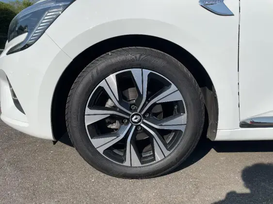 RENAULT CLIO V - voiture d'occasion - Photo 22