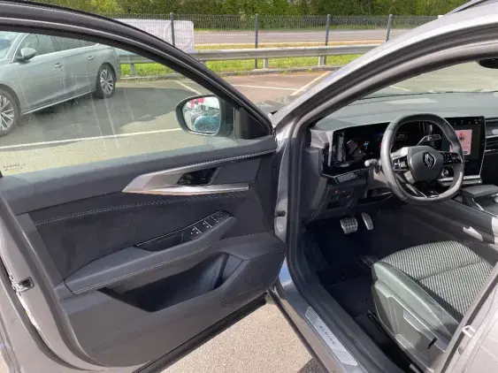 RENAULT ESPACE VI - voiture d'occasion - Photo 17