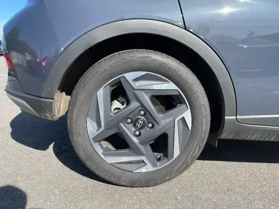 HYUNDAI BAYON - voiture d'occasion - Photo 22