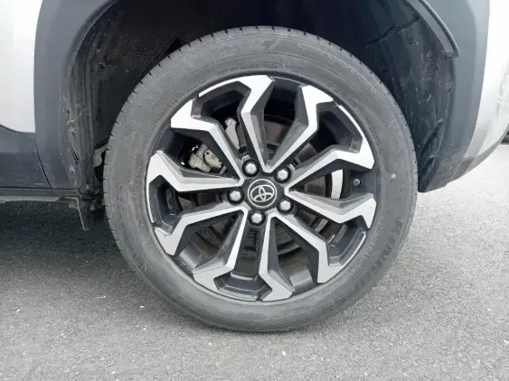 TOYOTA YARIS CROSS I - voiture d'occasion - Photo 21
