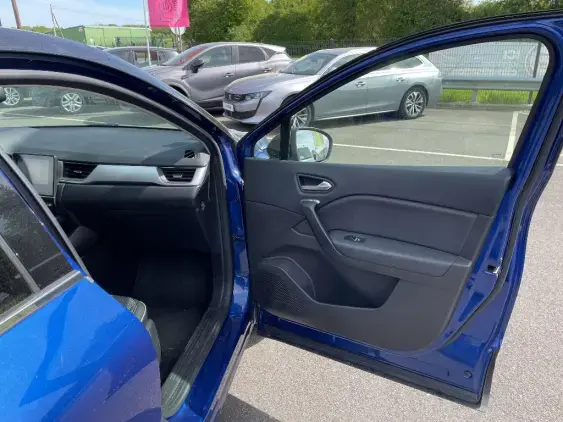 RENAULT CAPTUR II - voiture d'occasion - Photo 20