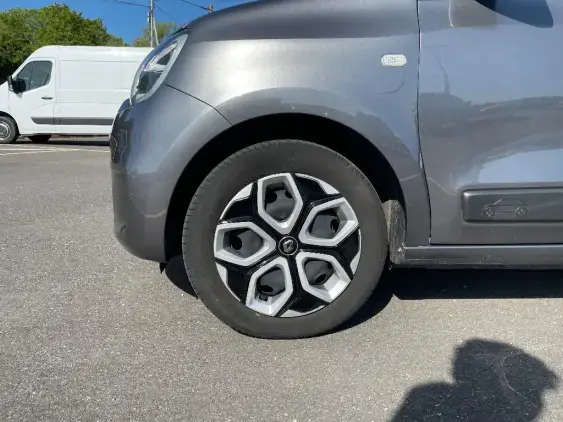 RENAULT TWINGO III - voiture d'occasion - Photo 19