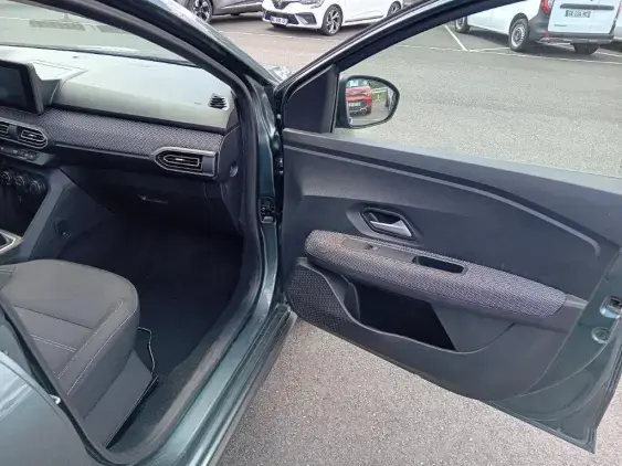 DACIA SANDERO III - voiture d'occasion - Photo 18