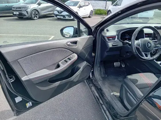 RENAULT CLIO V - voiture d'occasion - Photo 17