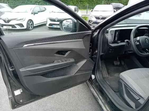 RENAULT MEGANE V - voiture d'occasion - Photo 17