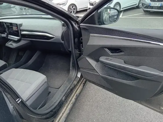 RENAULT MEGANE V - voiture d'occasion - Photo 18