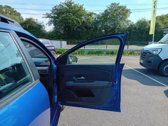 DACIA SANDERO III - voiture d'occasion - Photo 18