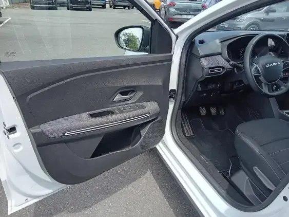 DACIA JOGGER - voiture d'occasion - Photo 17