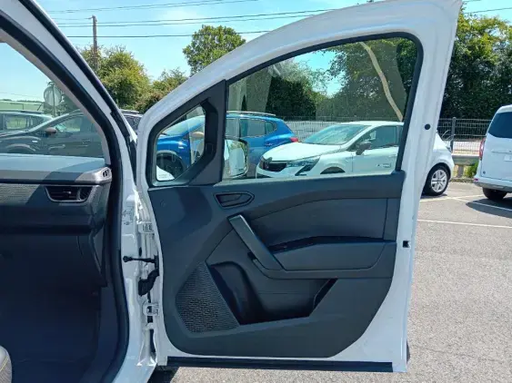 RENAULT KANGOO III - voiture d'occasion - Photo 18