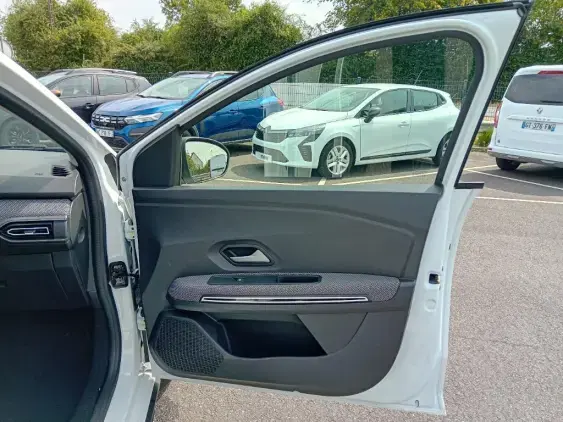 DACIA JOGGER - voiture d'occasion - Photo 18