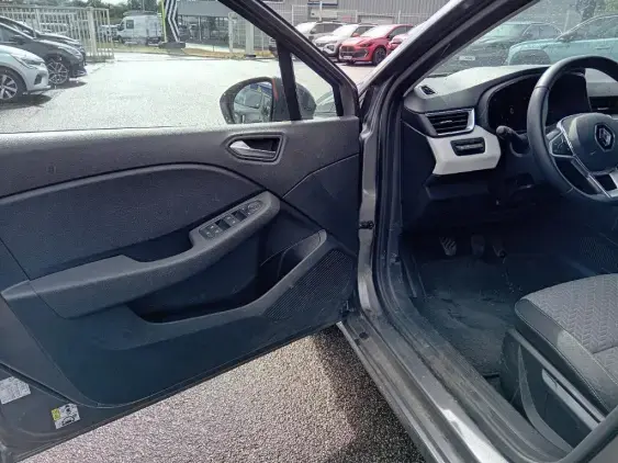 RENAULT CLIO V - voiture d'occasion - Photo 17