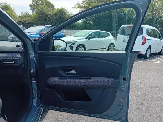 DACIA SANDERO III - voiture d'occasion - Photo 18