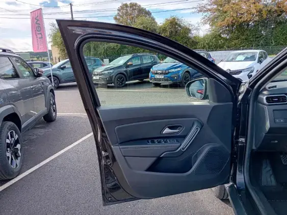 DACIA DUSTER II - voiture d'occasion - Photo 17